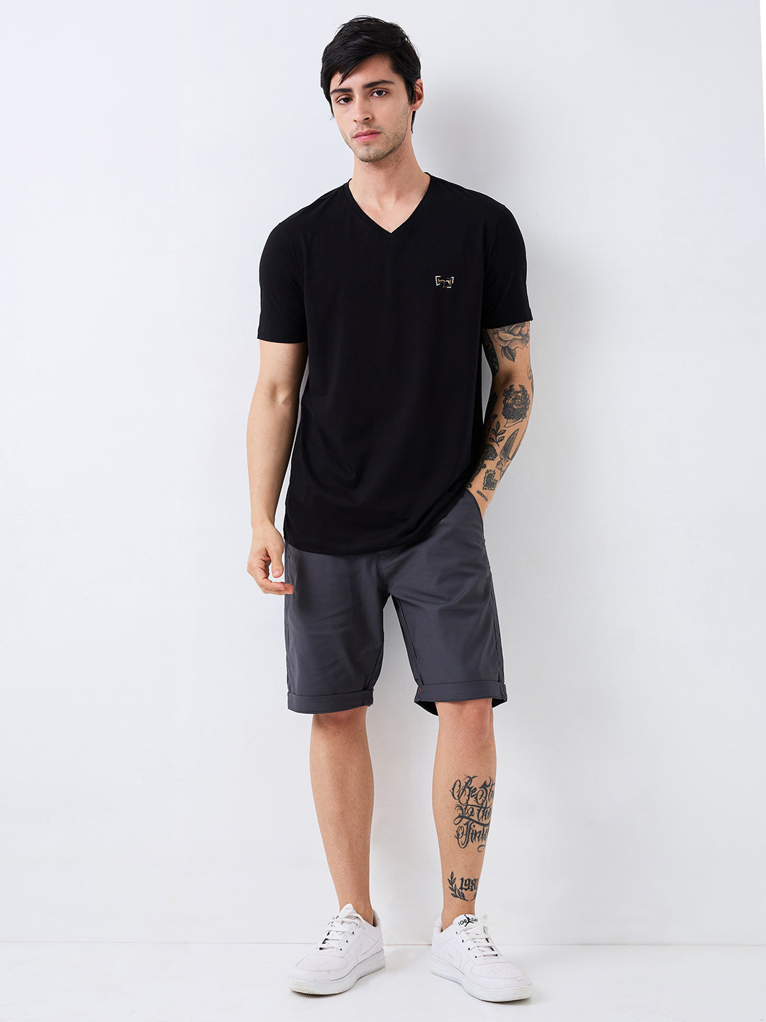 Men's White Casual Slim Fit Solid Tshirt