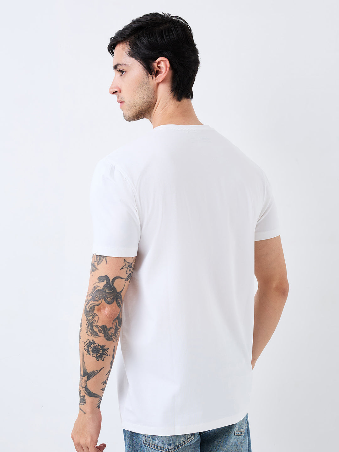 Men's White Casual Slim Fit Solid Tshirt