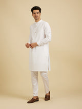 Men's White Ethnic Regular Fit Solid Full Sleeves Kurta
