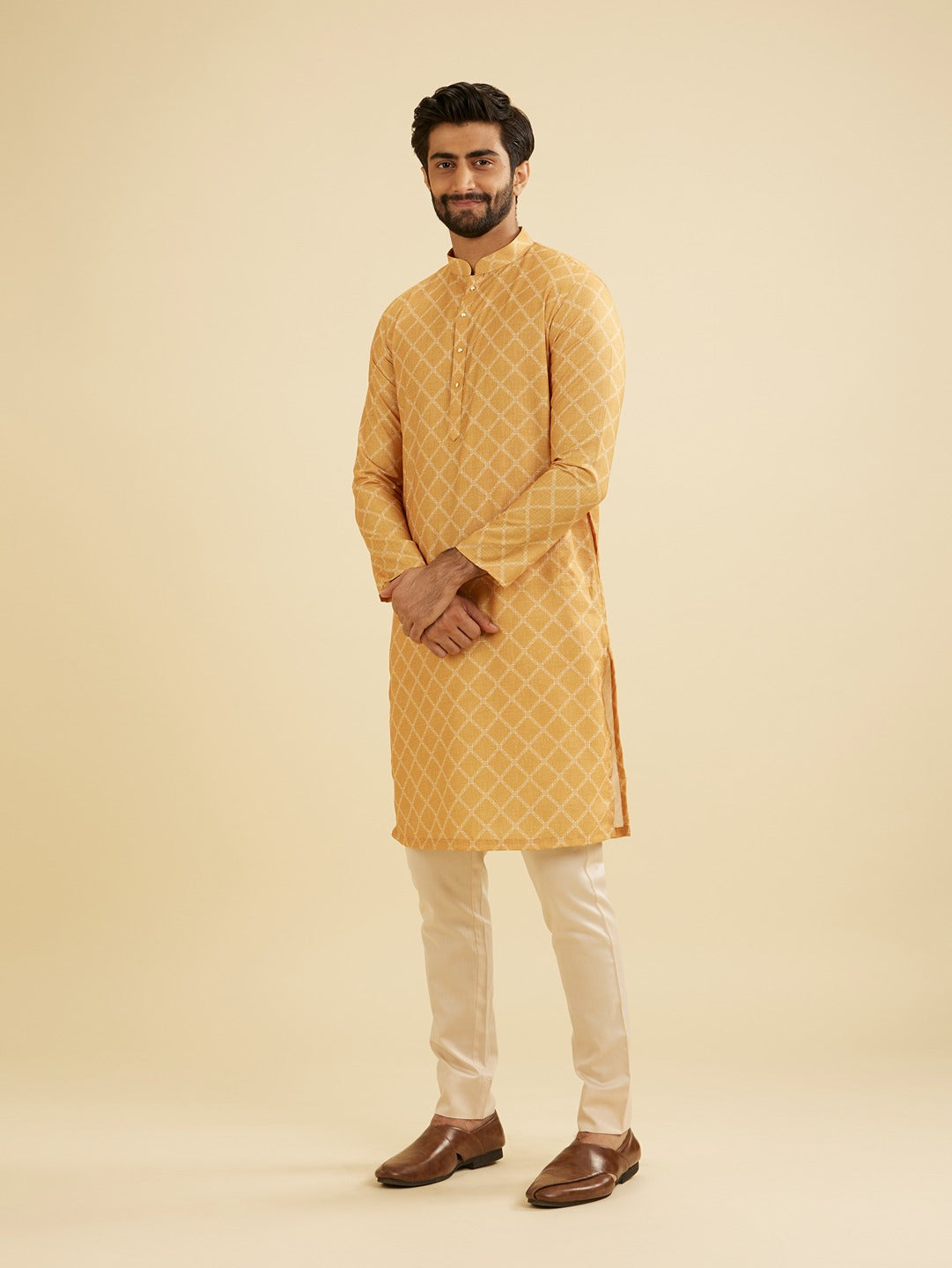 Men's Yellow Ethnic Regular Fit Solid Full Sleeves Kurta