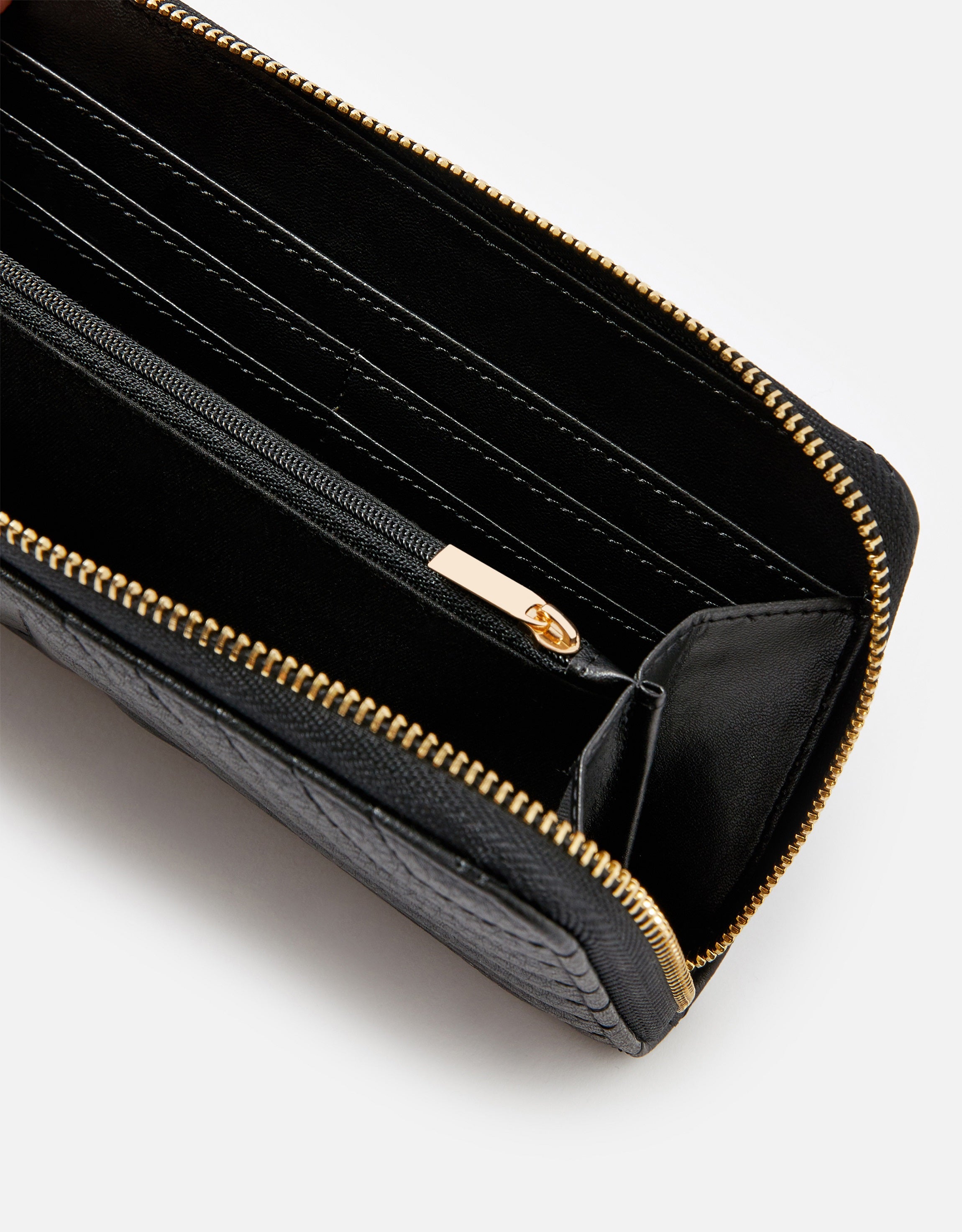 Women's Black Casual Quilted Wallet