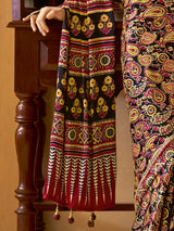 Women's Crepe Black Printed Designer Saree With Blouse Piece