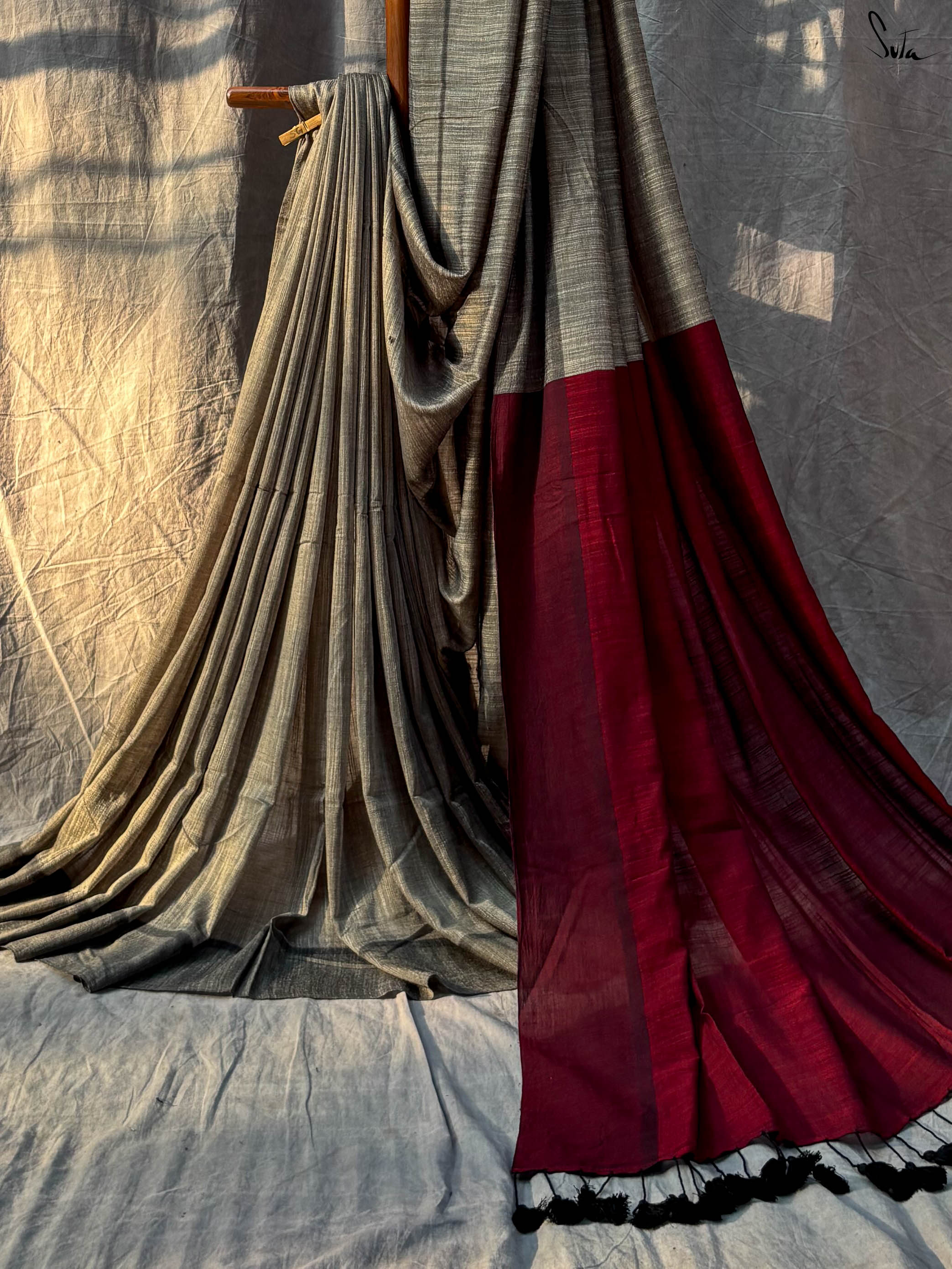 Women's Gray Cotton Slub Saree