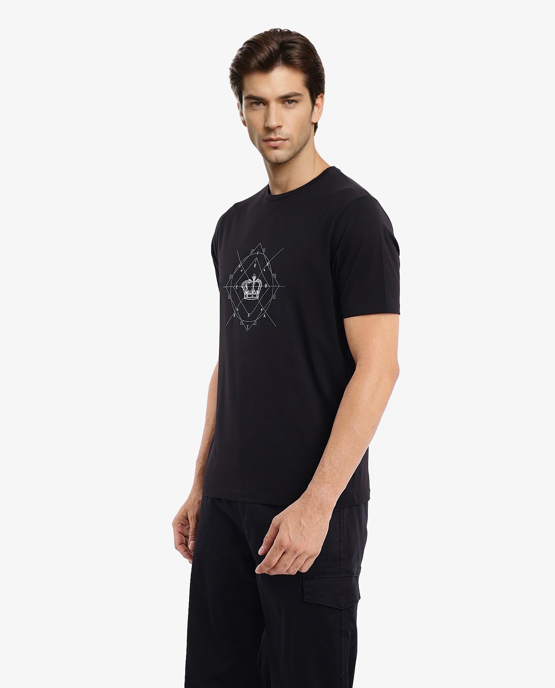 Men's Black Casual Regular Fit Printed Half Sleeves Tshirt