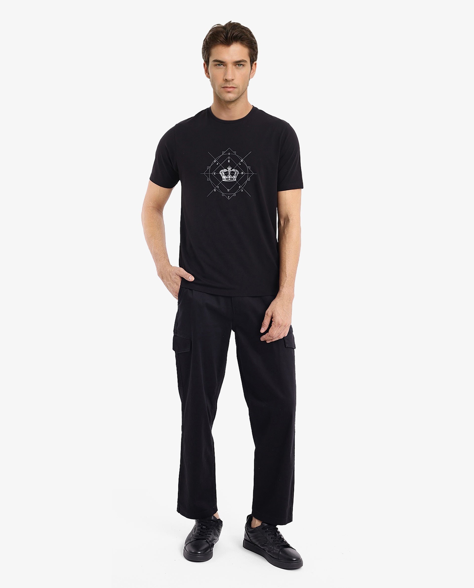 Men's Black Casual Regular Fit Printed Half Sleeves Tshirt