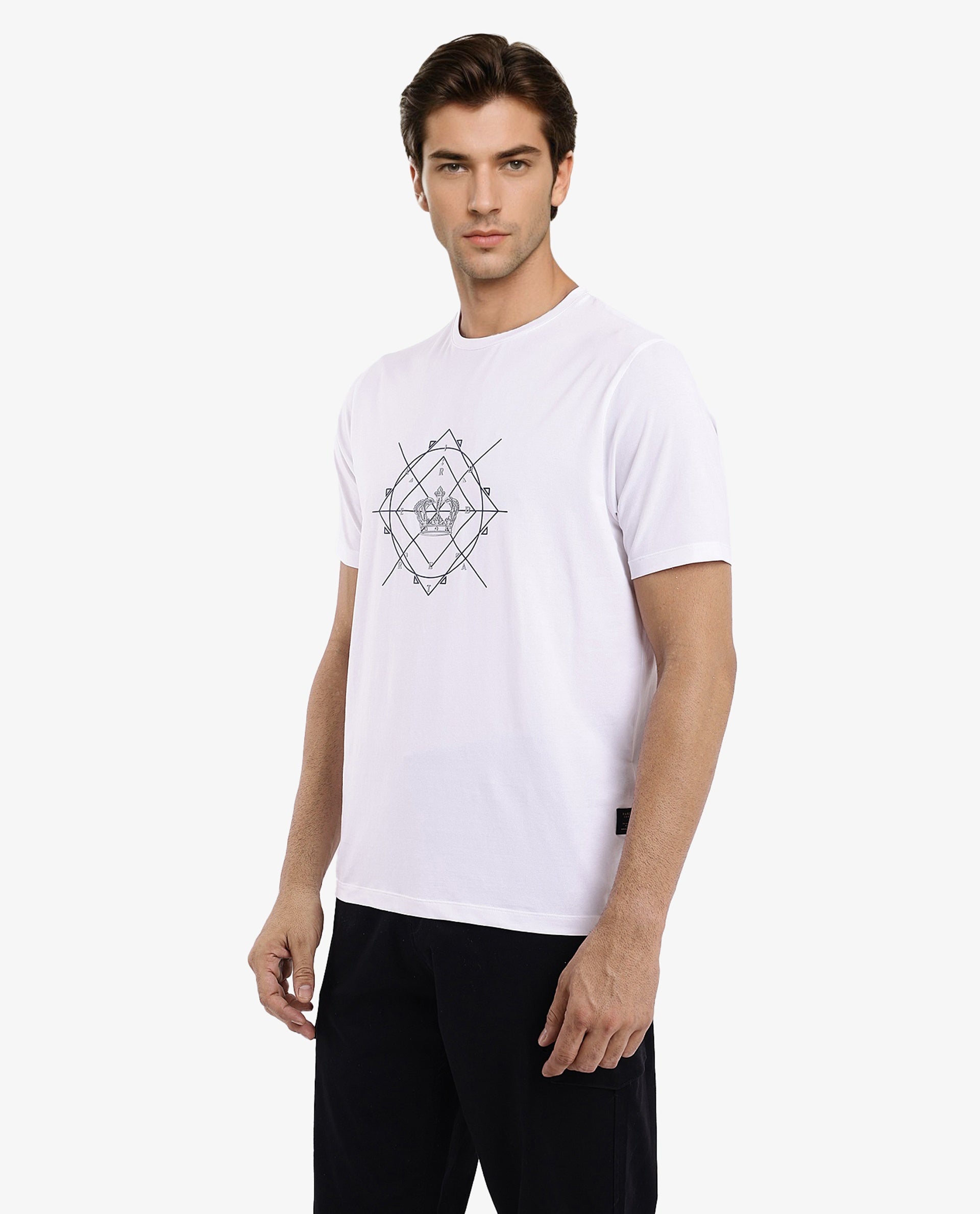 Men's White Casual Regular Fit Printed Half Sleeves Tshirt