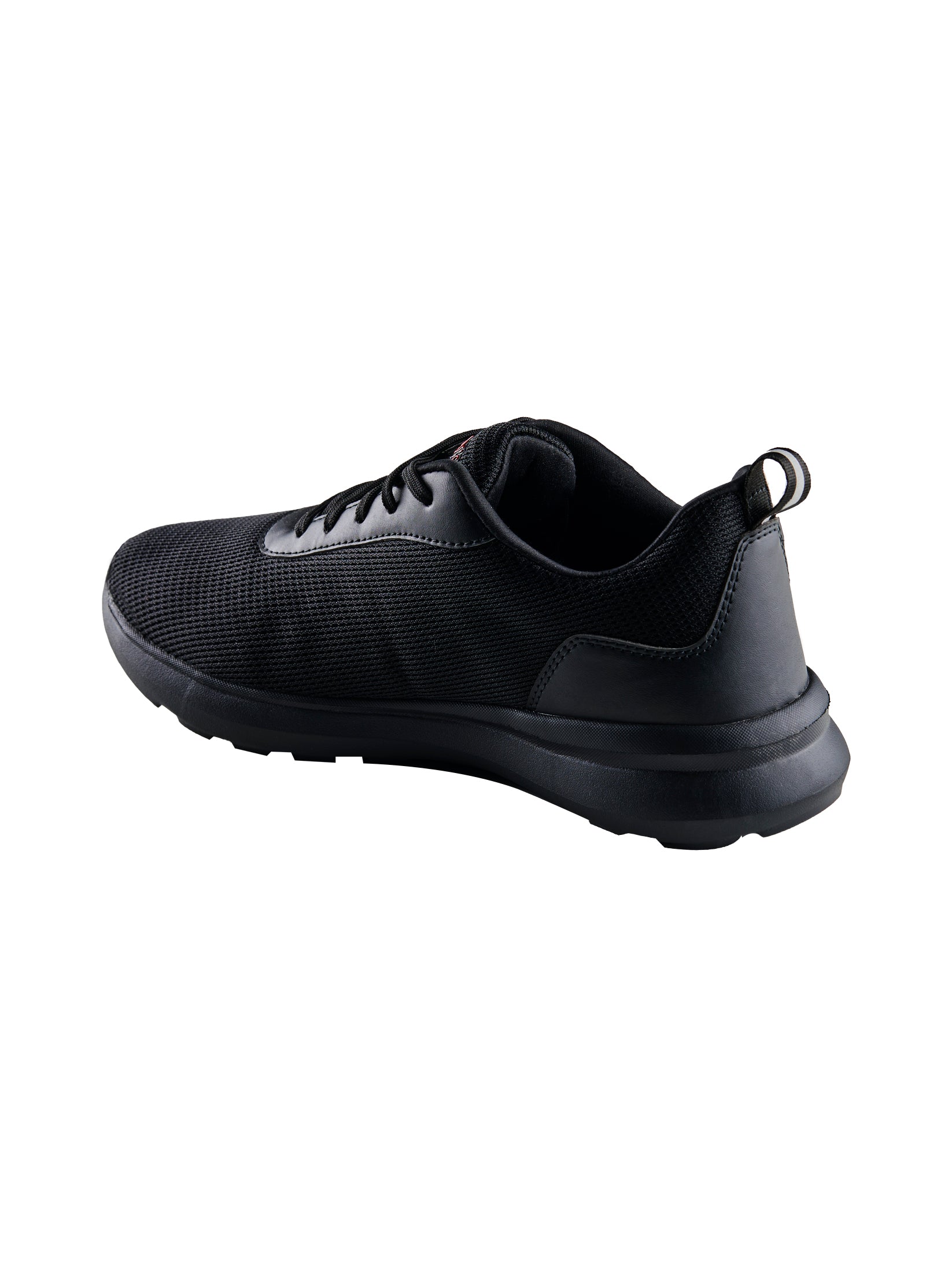 Men's Black Tread Basics Walking Sneakers