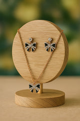 Women's Black Casual Pendants & Earring Set