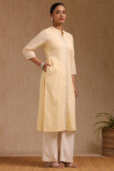 Women's Light Yellow Cotton Kurta With Pearl