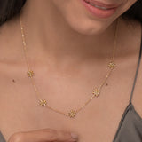 Women's Gold Plated Daisy Flower Necklace Waterproof & Anti-Tarnish