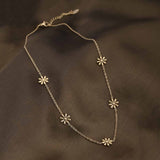 Women's Gold Plated Daisy Flower Necklace Waterproof & Anti-Tarnish