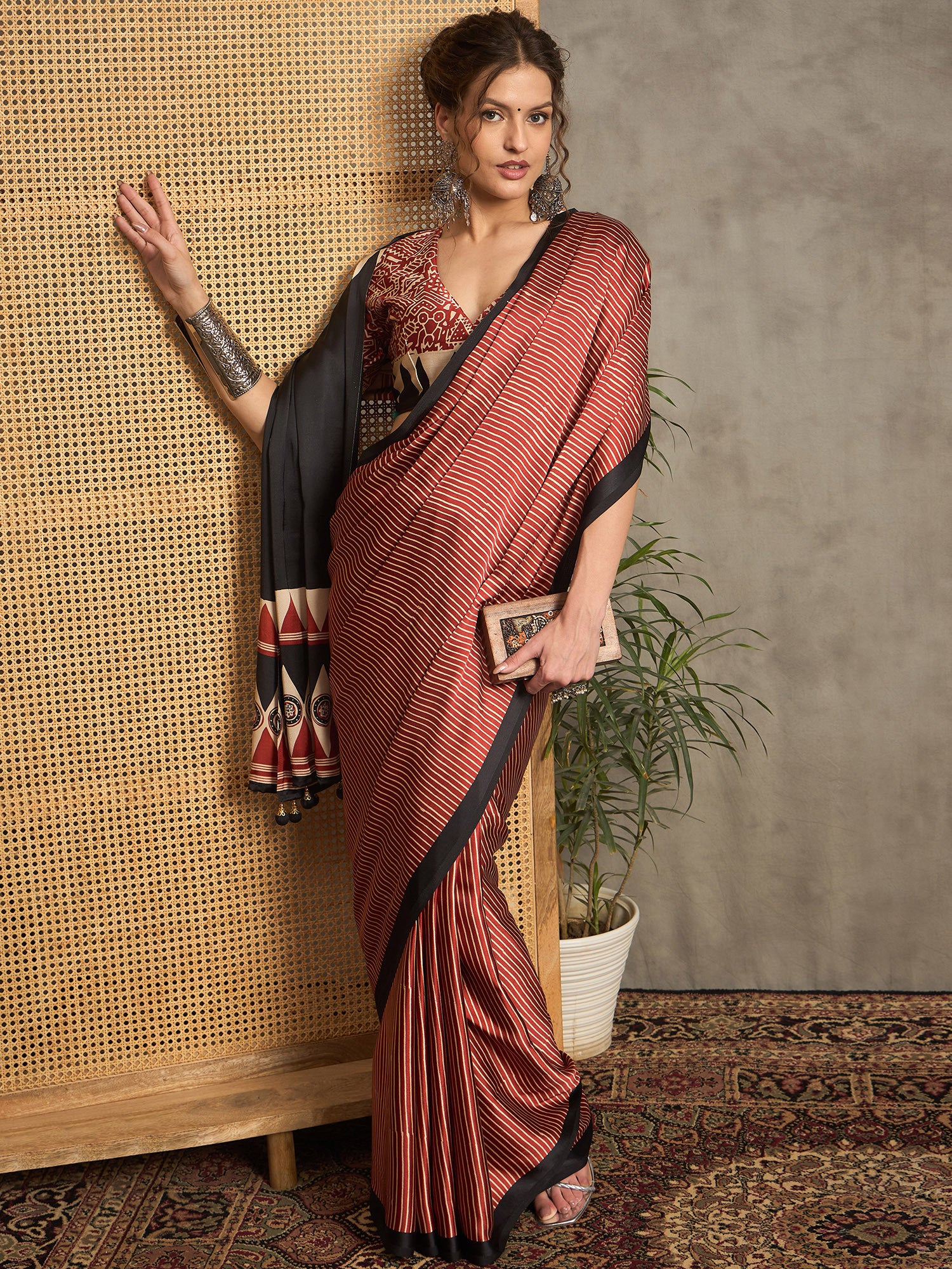 Women's Pure Crepe Red Printed Designer Saree with Blouse Piece