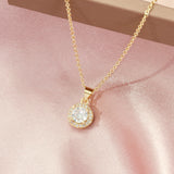 Women's Gleam Kiss Necklace