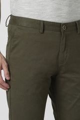 Men's Green Casual Slim Fit Solid Trouser