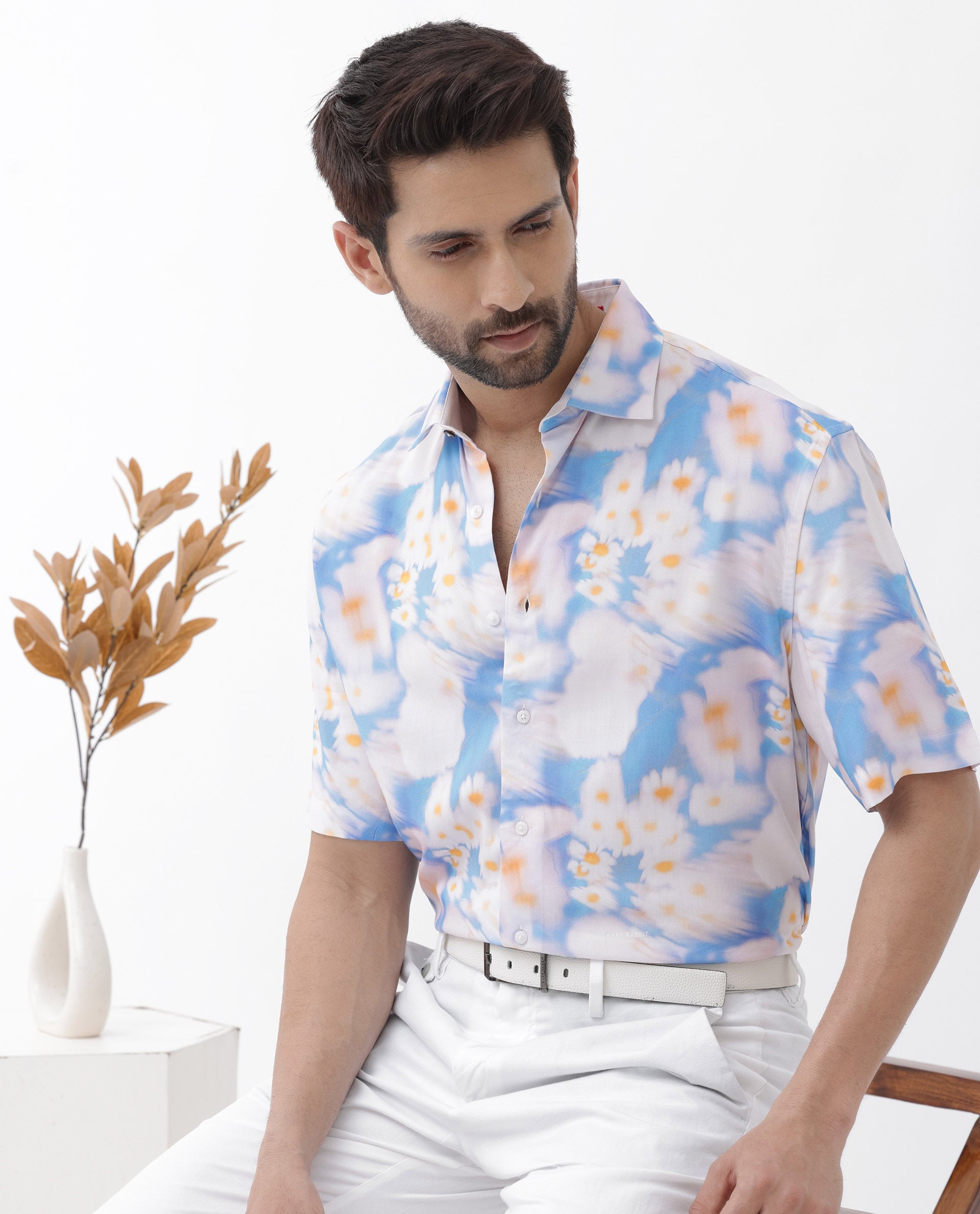Men's Blue Casual Regular Fit Printed Half Sleeves Shirt