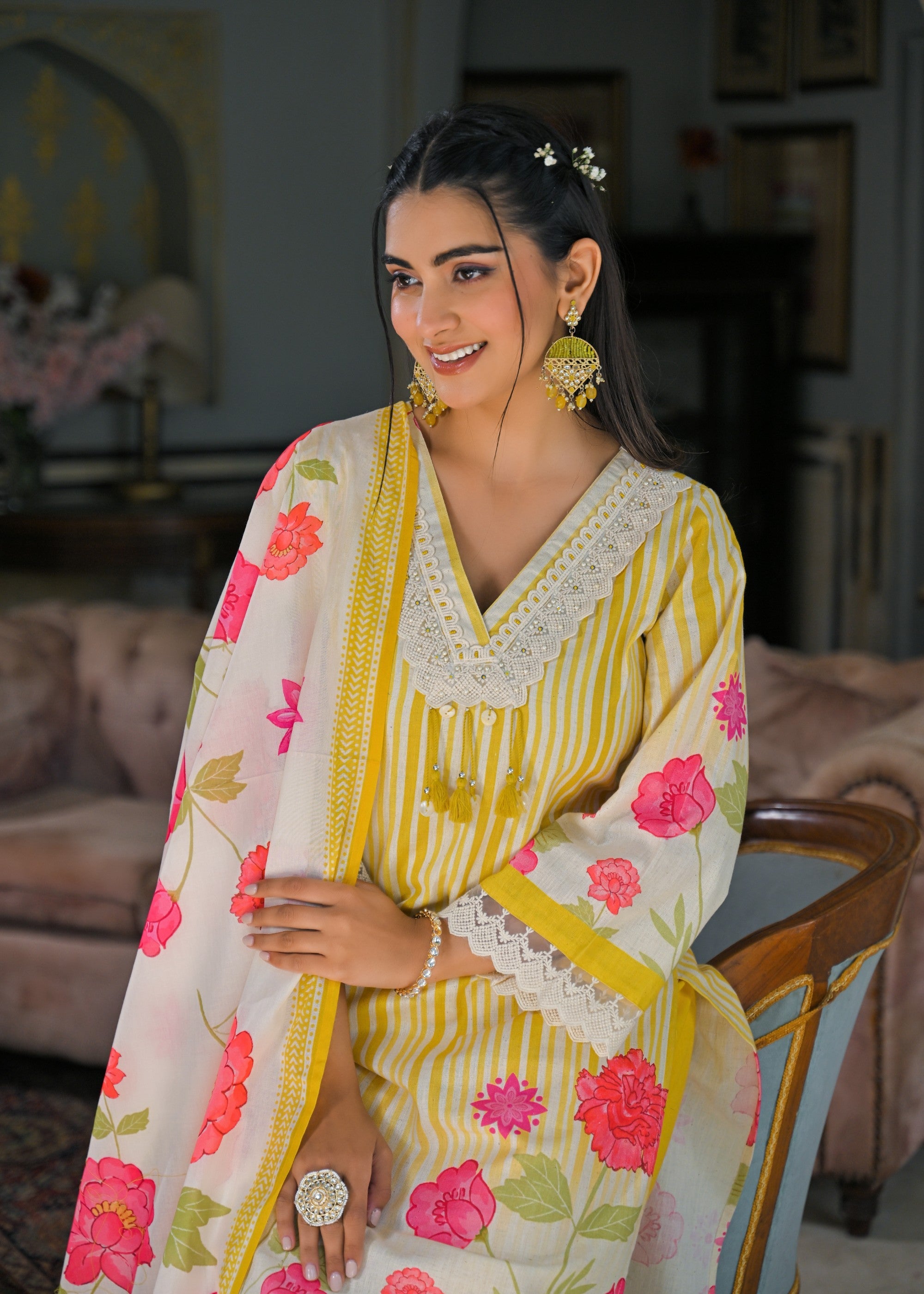 Women's Yellow Fusion Regular Fit Printed Full Sleeves Kurtas Sets