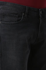 Men's Black Outdoor Tapered Fit Solid Jeans
