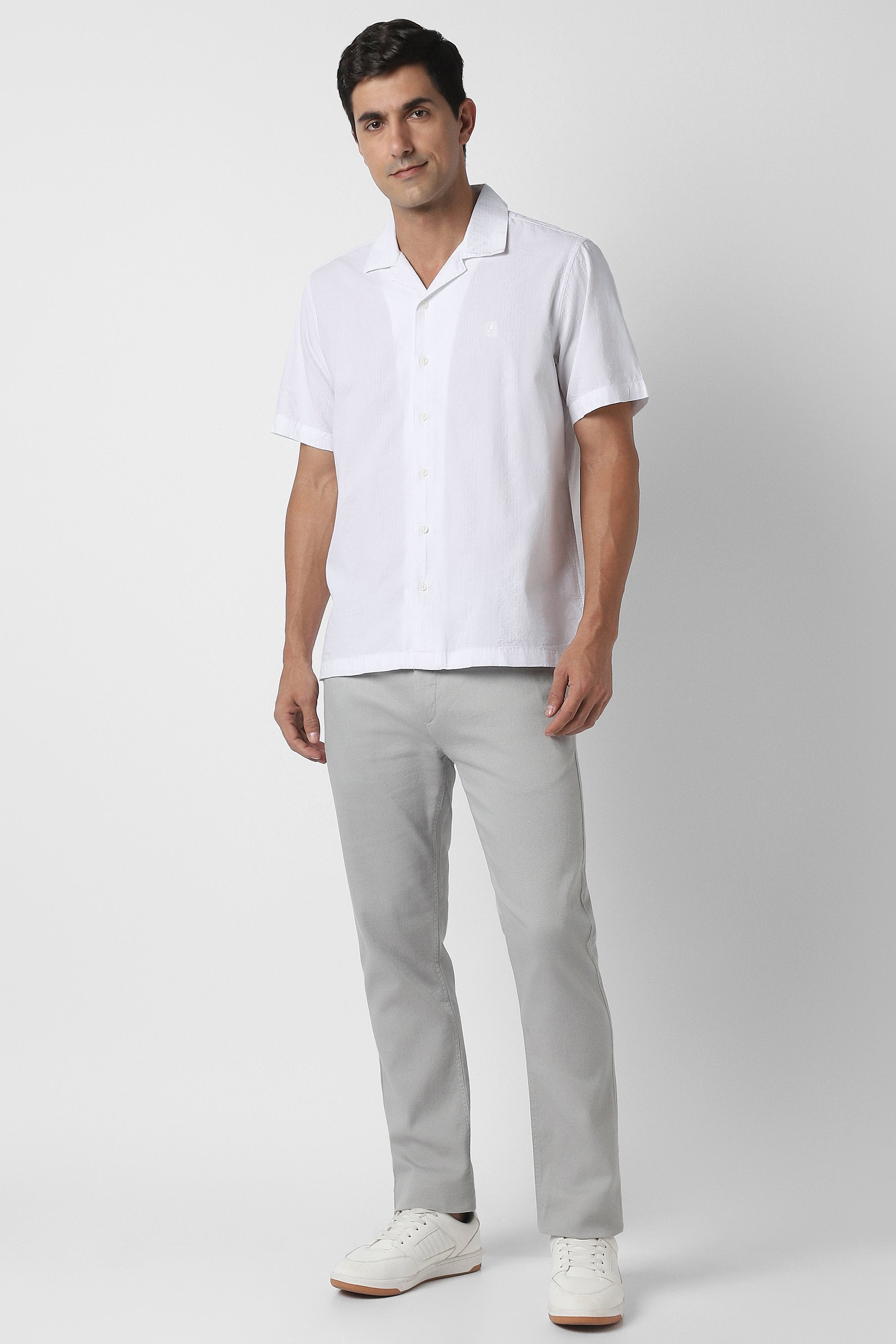 Men's White Casual Half Sleeves Shirt