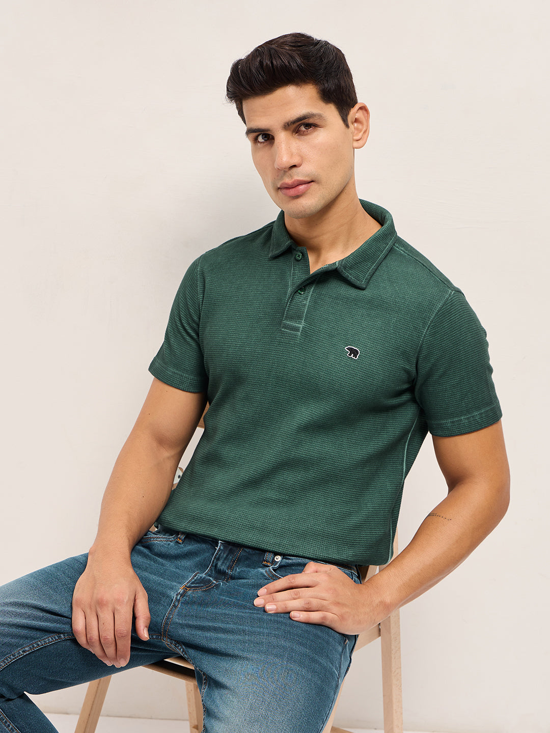 Men's Casual Slim Fit Solid Half Sleeves Polo Tshirt