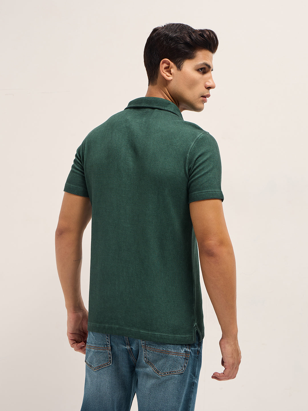 Men's Casual Slim Fit Solid Half Sleeves Polo Tshirt