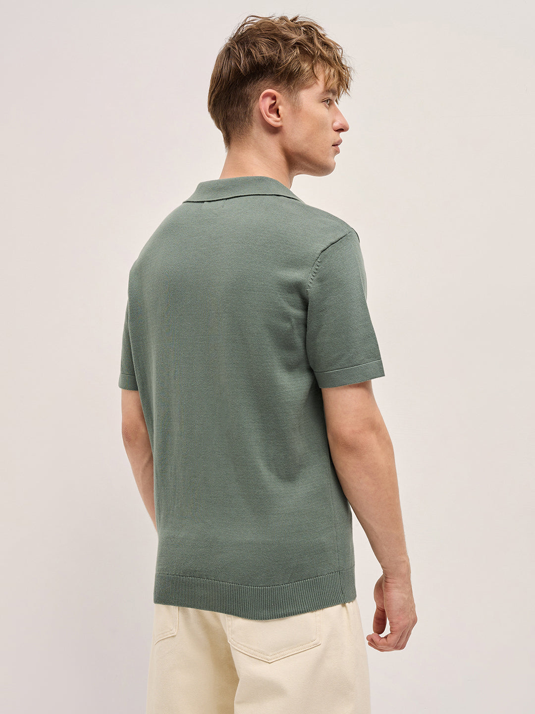 Men's Casual Slim Fit Solid Half Sleeves Polo Tshirt