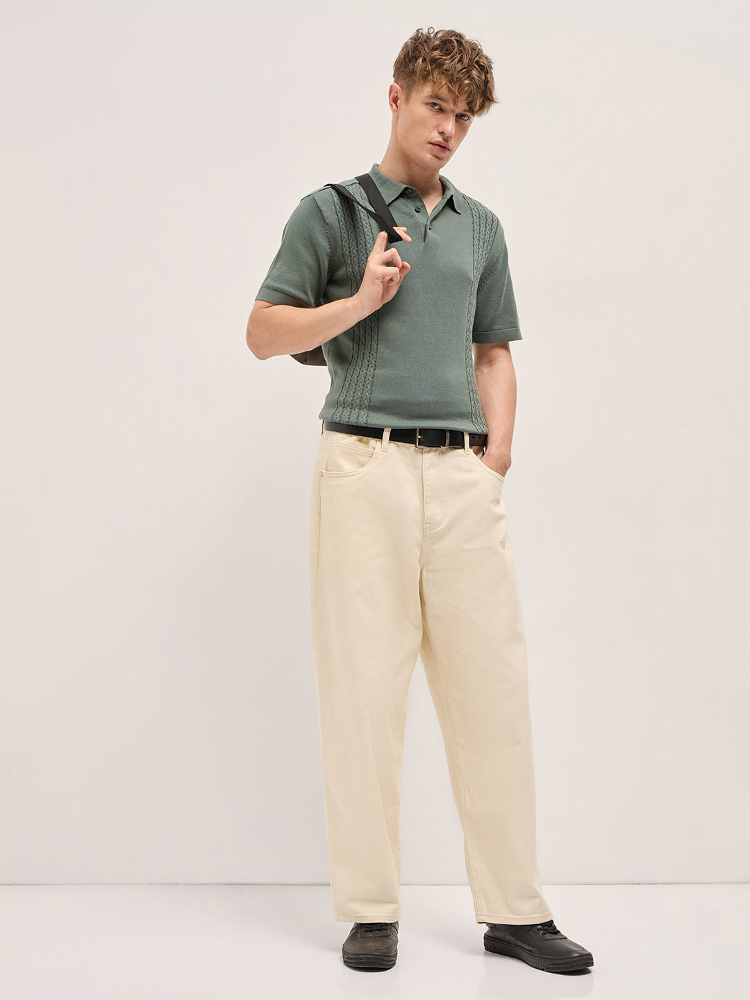 Men's Casual Slim Fit Solid Half Sleeves Polo Tshirt