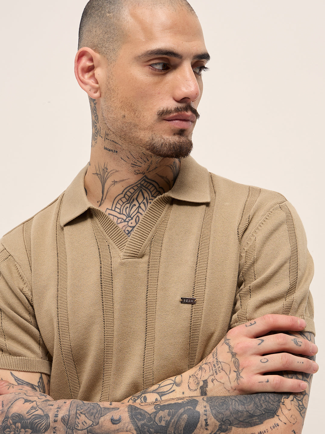 Men's Beige Casual Slim Fit Solid Half Sleeves Polo Tshirt