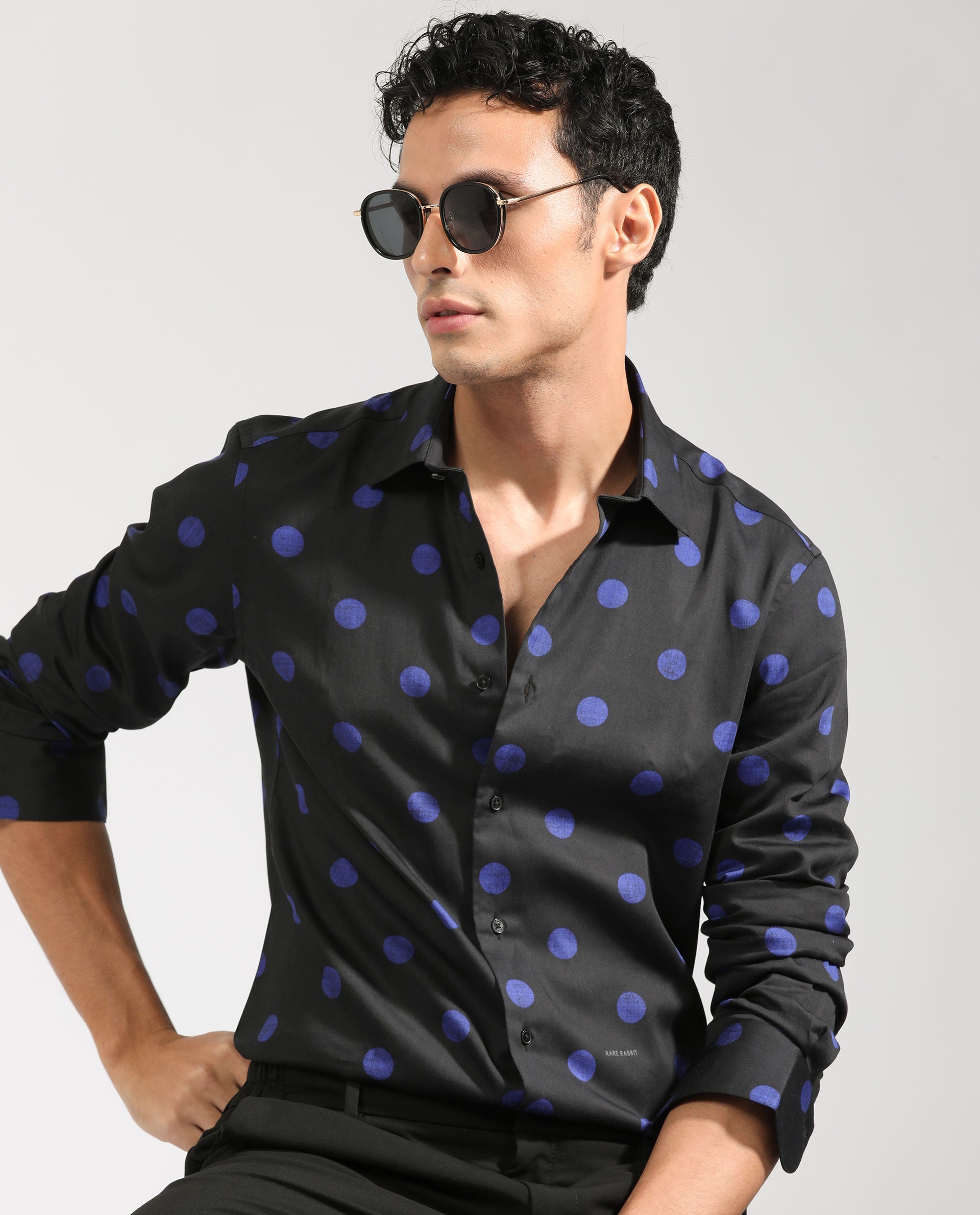 Men's Black Casual Regular Fit Printed Full Sleeves Shirt