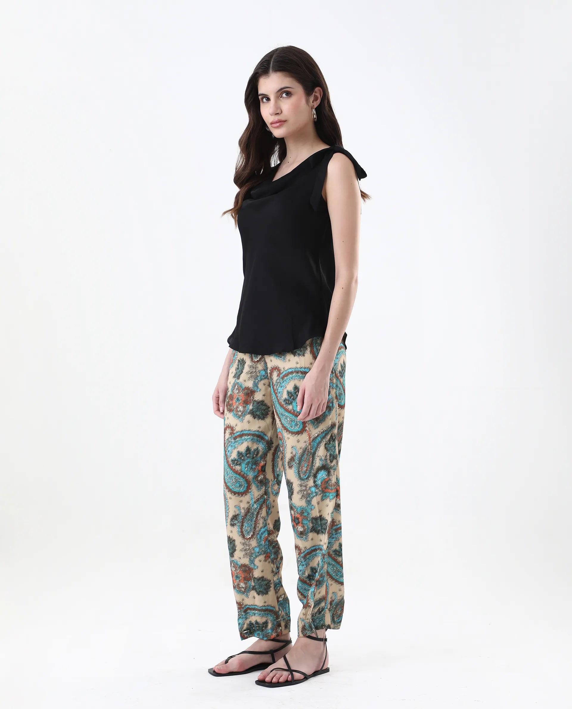 Women's Posrita Multicolor Straight Fit Ankle Length Paisley Print Trouser