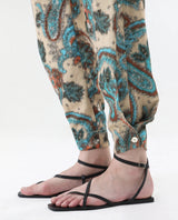 Women's Posrita Multicolor Straight Fit Ankle Length Paisley Print Trouser