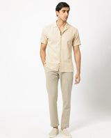 Men's Beige Casual Regular Fit Solid Half Sleeves Shirt
