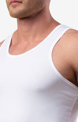 Men's White Solid Round Neck Vest