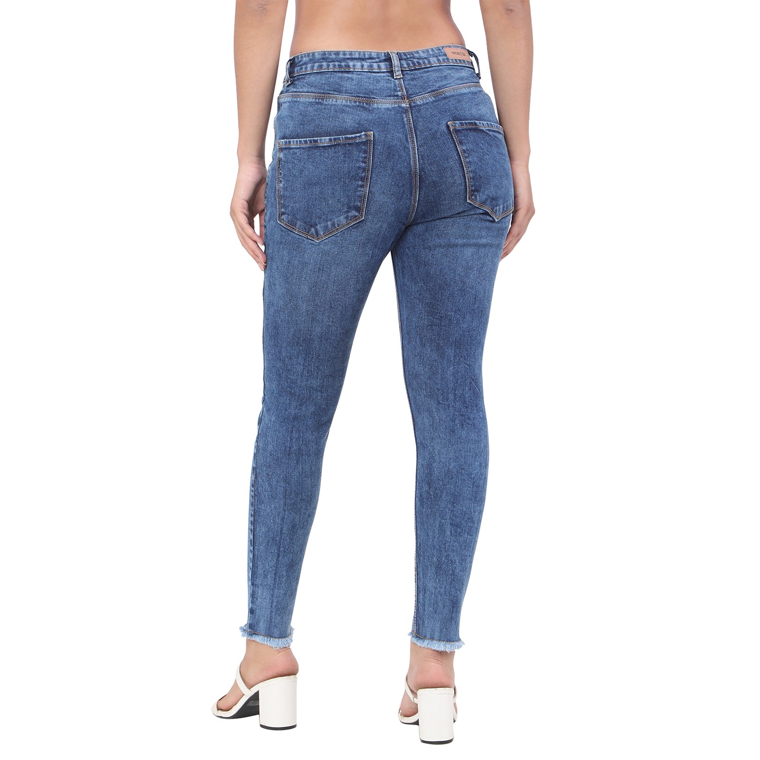 Women's Blue Casual Slim Fit Solid Jeans
