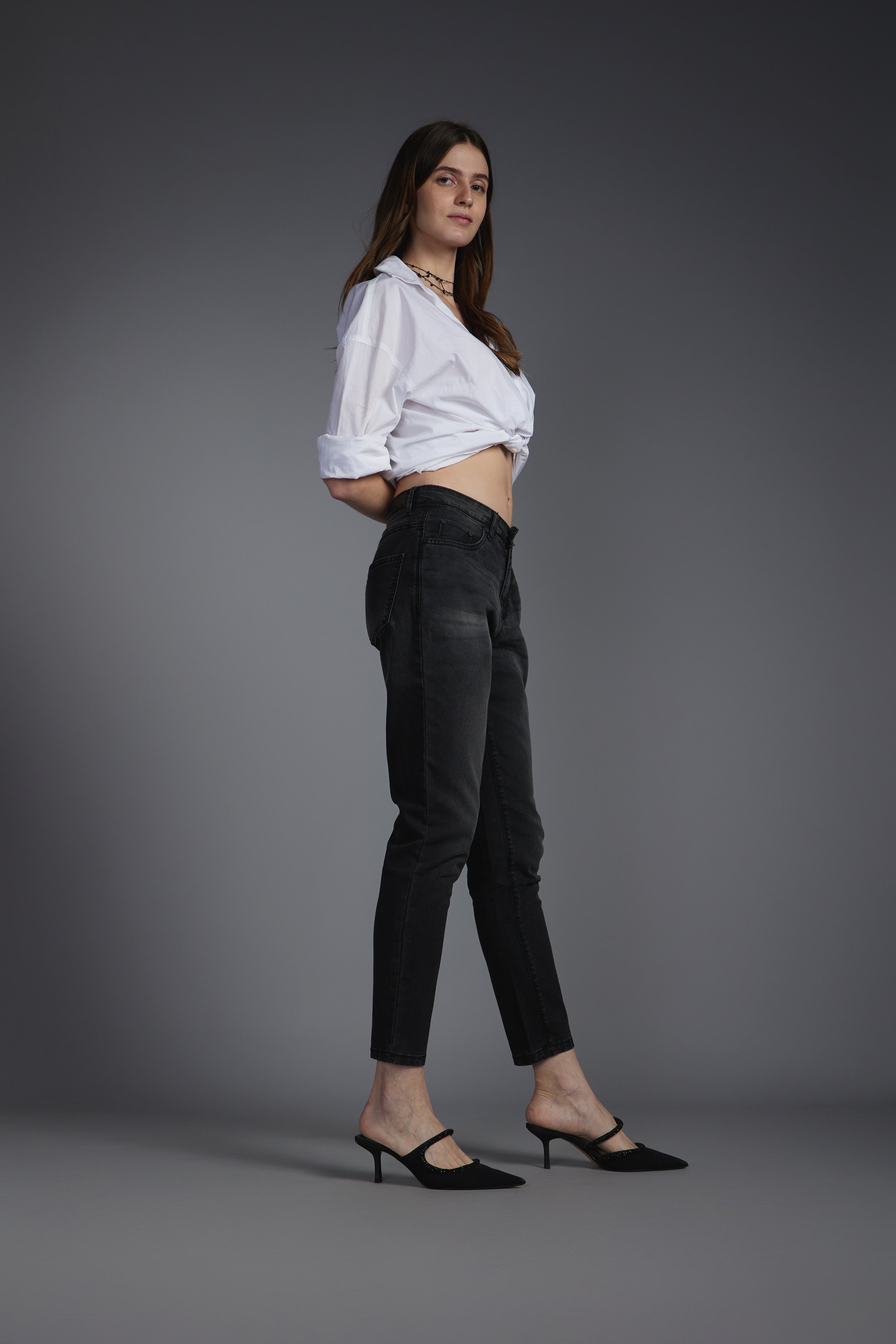 Women's Black Casual Regular Fit Solid Jeans