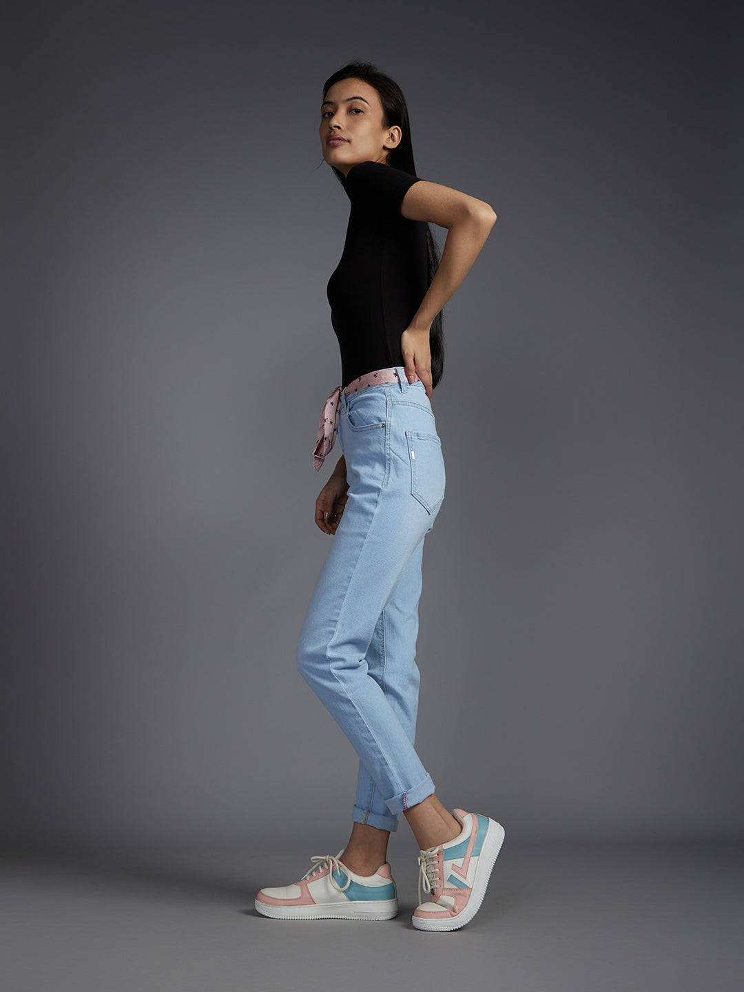 Women's Blue Casual Regular Fit Solid Jeans