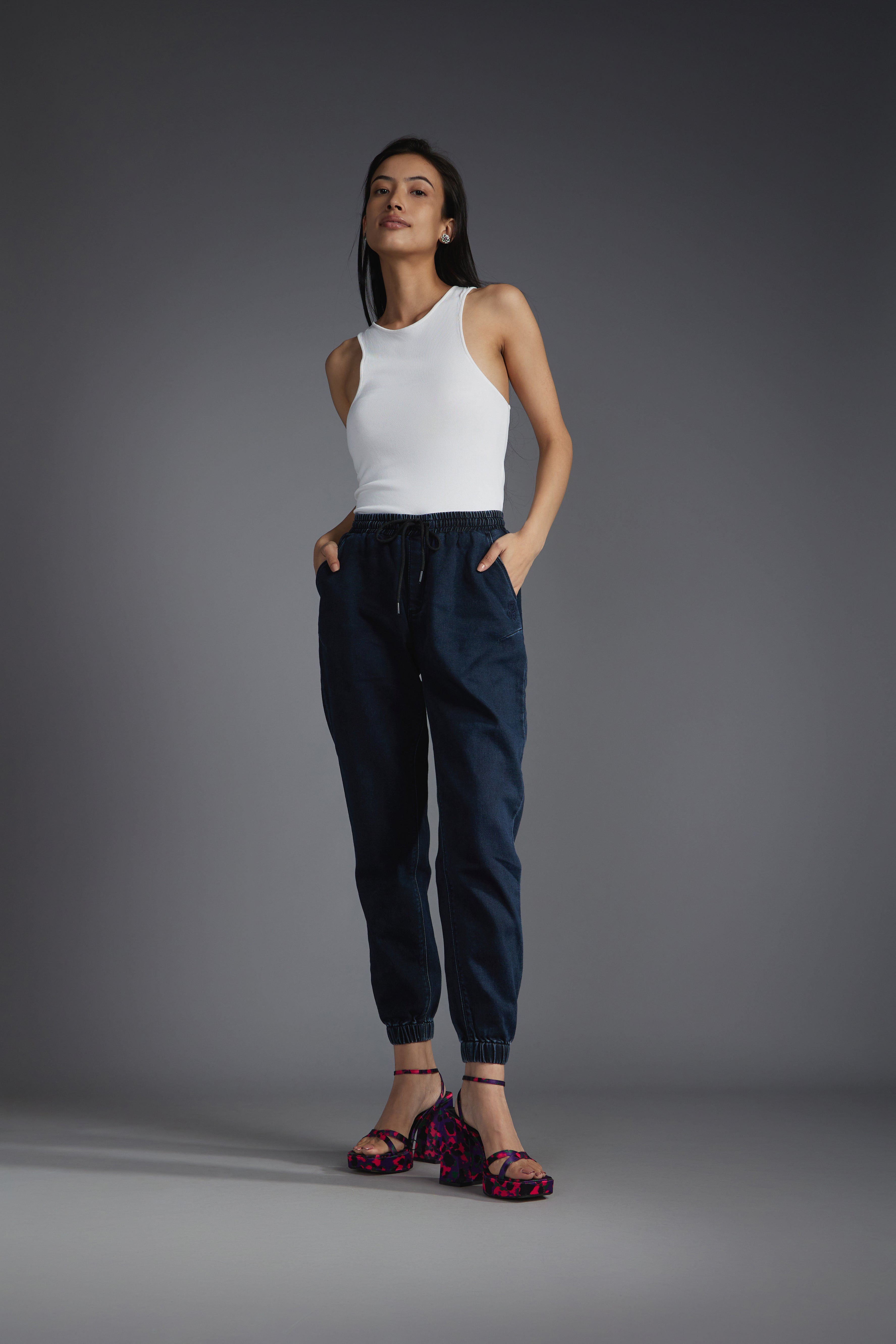 Women's Blue Casual Regular Fit Solid Jogger