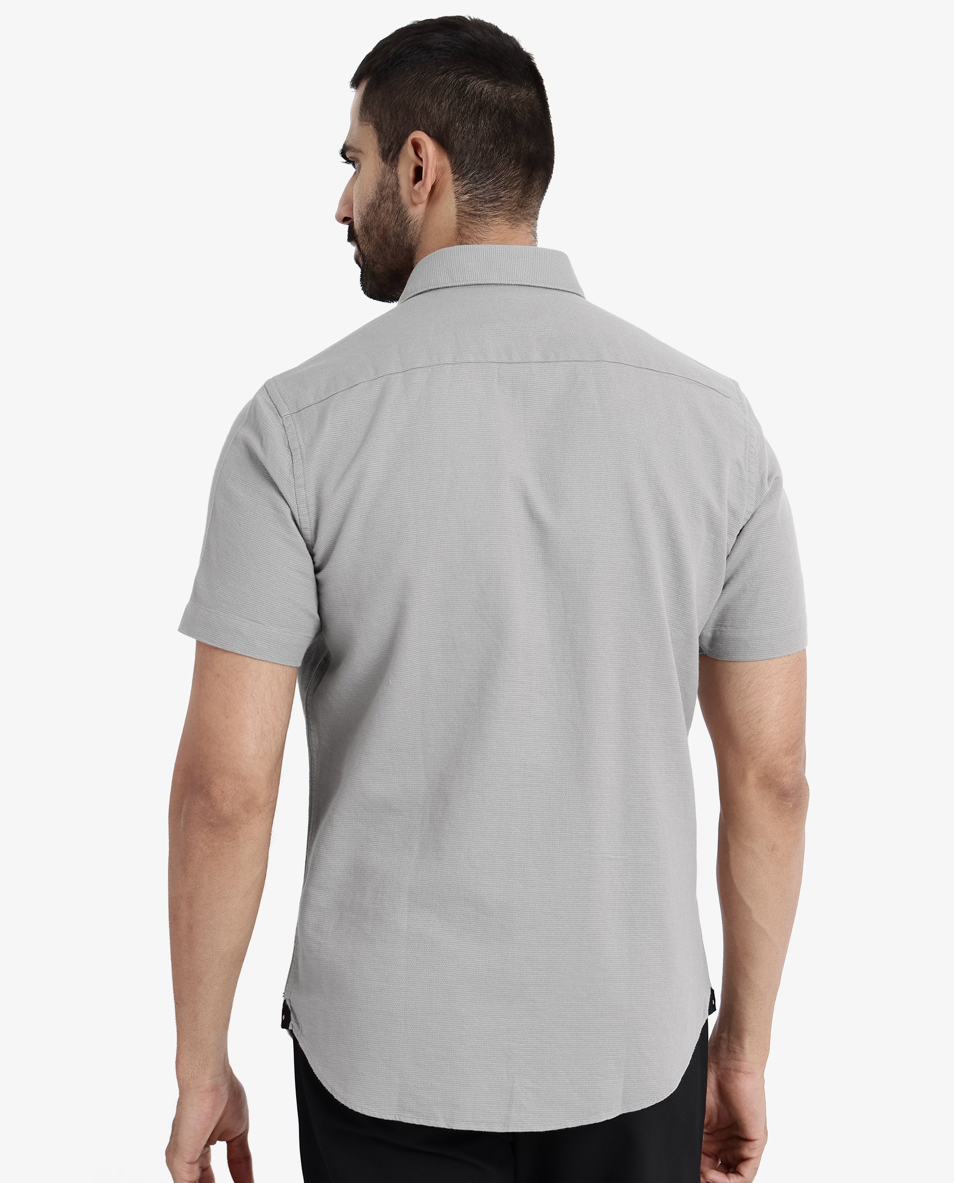 Men's Grey Casual Regular Fit Solid Half Sleeves Shirt