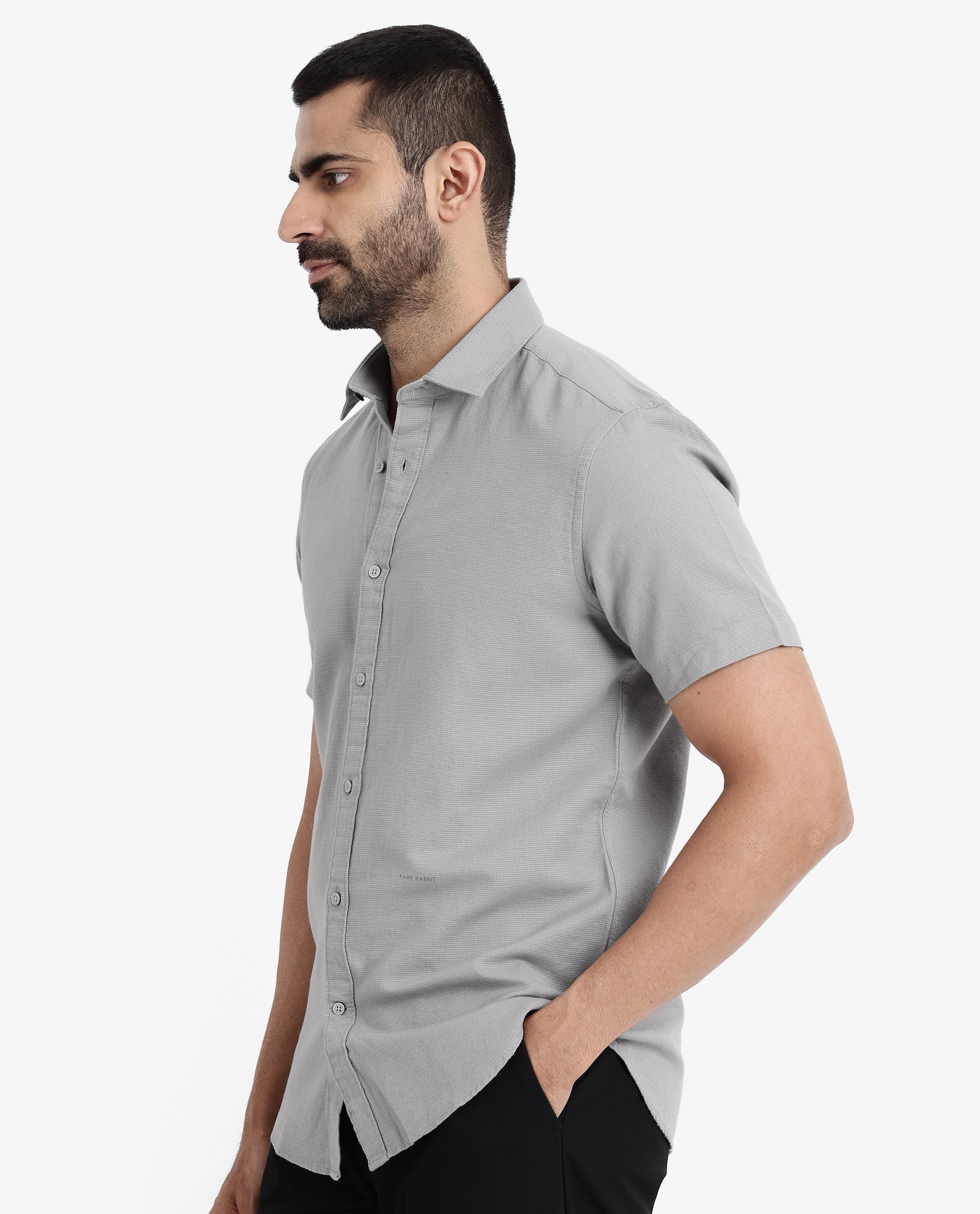 Men's Grey Casual Regular Fit Solid Half Sleeves Shirt