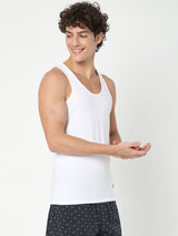Men's White Solid Round Neck Vest