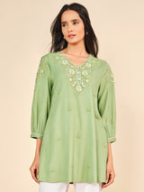 Women's Green Casual Embroidered Three Quarter Sleeves Kurti