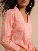 Women's Pink Daily Printed Three Quarter Sleeves Kurta Set