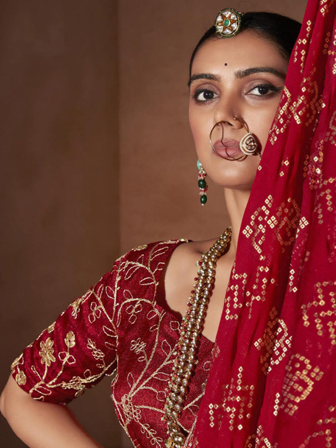 Women's Chiffon Red Embellished Designer Saree with Blouse Piece