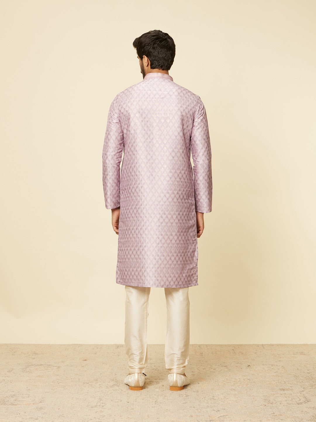 Men's Pink Ethnic Relaxed Fit Embroidered Full Sleeves Kurta Set