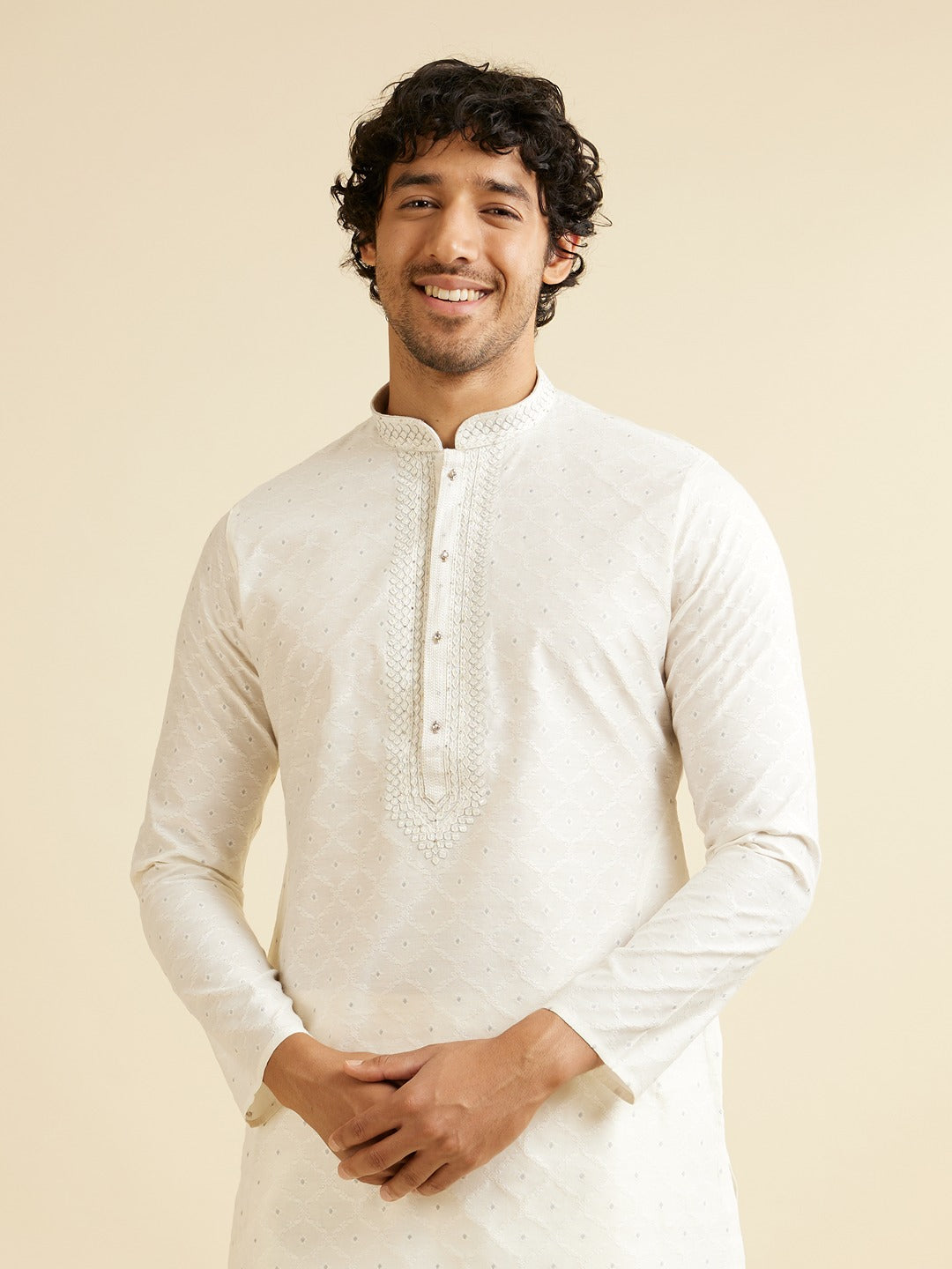 Men's White Ethnic Relaxed Fit Embroidered Full Sleeves Kurta Set
