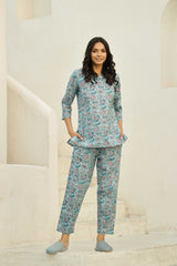 Women's Blue Daily Printed Three Quarter Sleeves Pyjama Set