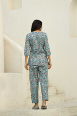 Women's Blue Daily Printed Three Quarter Sleeves Pyjama Set