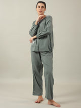 Women's Green Daily Solid Full Sleeves Pyjama Set