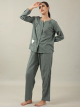Women's Green Daily Solid Full Sleeves Pyjama Set