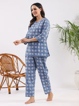 Women's Blue Daily Printed Three Quarter Sleeves Pyjama Set