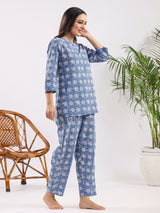 Women's Blue Daily Printed Three Quarter Sleeves Pyjama Set